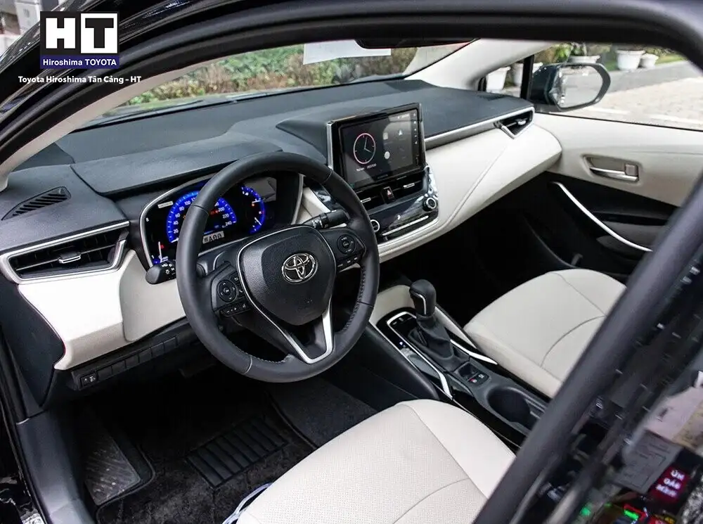 Khoang nội thất Toyota Corolla Altis 2025 rộng rãi tiện nghi tại Toyota Tân Cảng