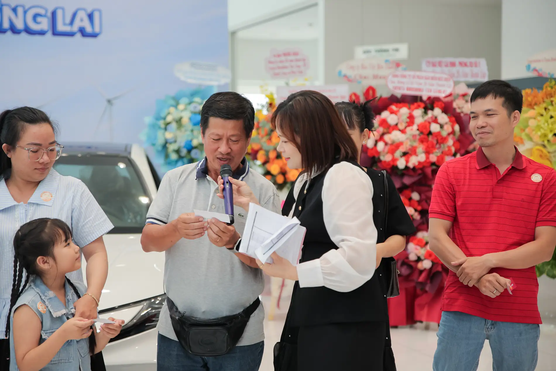 ky niem 20 nam thanh lap toyota hiroshima tan cang (13)