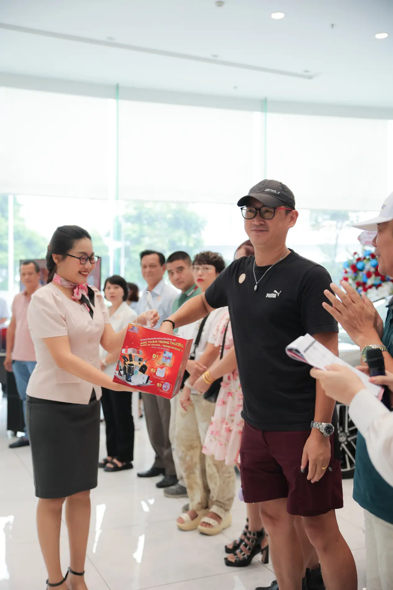 ky niem 20 nam thanh lap toyota hiroshima tan cang (26)